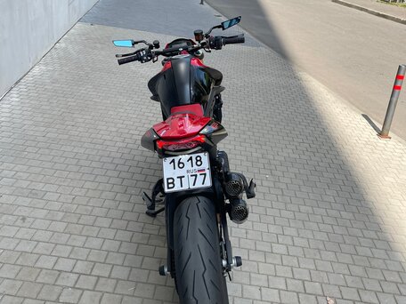 2022 Ducati Monster 937, красный, 1150000 рублей, вид 4