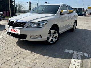 2012 Skoda Octavia II (A5) Рестайлинг, белый, 850000 рублей, вид 2