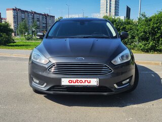 2016 Ford Focus III Рестайлинг, серый, 1200000 рублей, вид 2