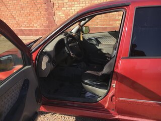 2010 Lada (ВАЗ) Kalina I, красный, 220000 рублей, вид 5