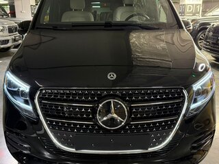 2025 Mercedes-Benz V-Класс Extra Long 300 d экстра длинный III (W447) Рестайлинг 2, чёрный, 13820000 рублей, вид 2