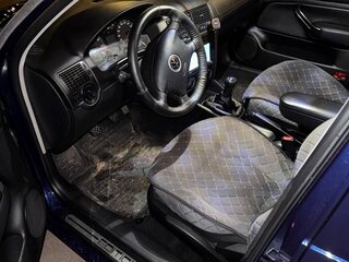 2001 Volkswagen Golf IV, синий, 600000 рублей, вид 5