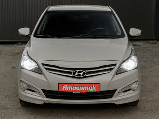 2015 Hyundai Solaris I Рестайлинг, бежевый, 899000 рублей, вид 2