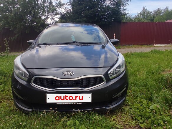 2016 Kia Ceed II Рестайлинг, серый, 850000 рублей