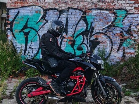 2013 CFMoto 650NK, чёрный, 289000 рублей, вид 1