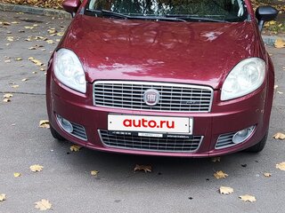 2011 Fiat Linea, красный, 400000 рублей, вид 2