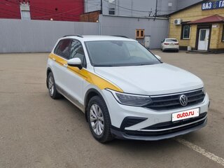 2021 Volkswagen Tiguan II Рестайлинг, белый, 2700000 рублей, вид 3