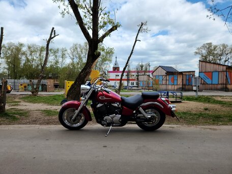 2003 Honda Shadow 750, красный, 450000 рублей, вид 1