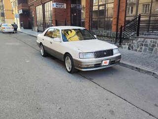 1997 Toyota Crown X (S150), белый, 650000 рублей, вид 5