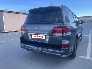 2012 Lexus LX 570 III Рестайлинг, серый, 5000000 рублей, вид 3