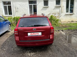 2008 Kia Ceed I, красный, 500000 рублей, вид 4