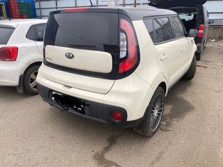 2019 Kia Soul II Рестайлинг, бежевый, 1750000 рублей, вид 3