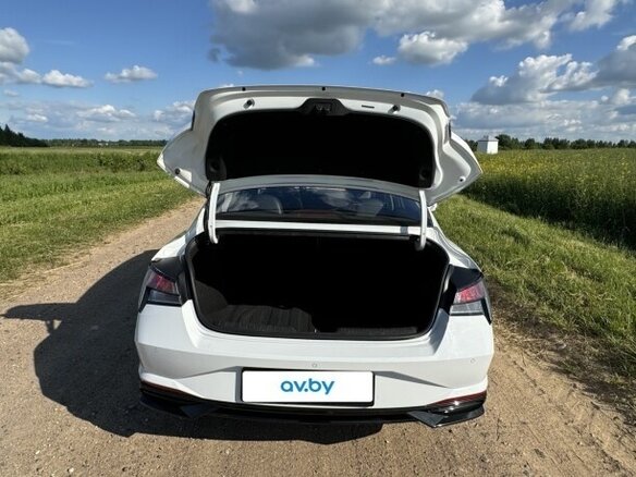 2022 Hyundai Elantra VII (CN7), белый - вид 6