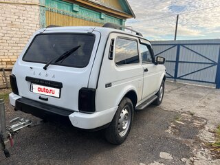 2011 Lada (ВАЗ) 2121 (4x4) I Рестайлинг, белый, 420000 рублей, вид 3