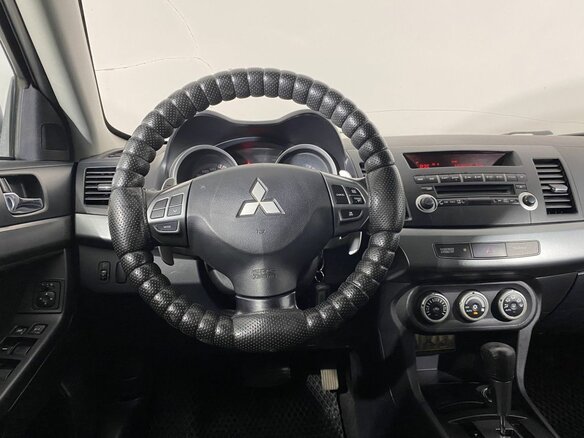 2008 Mitsubishi Lancer X, серый, 600000 рублей - вид 17