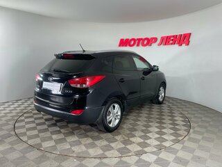 2011 Hyundai ix35 I, чёрный, 820000 рублей, вид 4