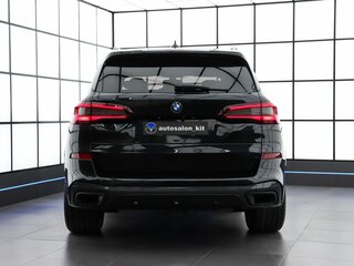 2021 BMW X5 40i IV (G05/G18), чёрный, 6579000 рублей, вид 5