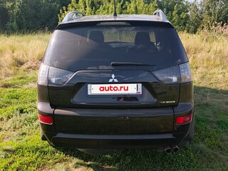 2008 Mitsubishi Outlander II, чёрный, 1149000 рублей, вид 4