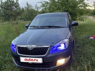 2011 Skoda Fabia II Рестайлинг, серый, 330000 рублей, вид 1