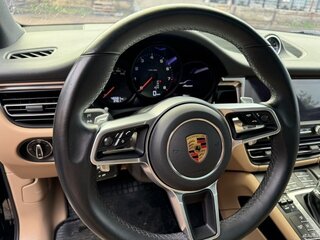 2020 Porsche Macan I Рестайлинг, чёрный, 4250000 рублей, вид 5