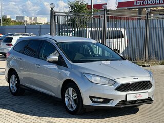2016 Ford Focus III Рестайлинг, серебристый, 997000 рублей, вид 3