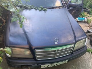 1997 Mercedes-Benz C-Класс 200 I (W202), синий, 120000 рублей, вид 2