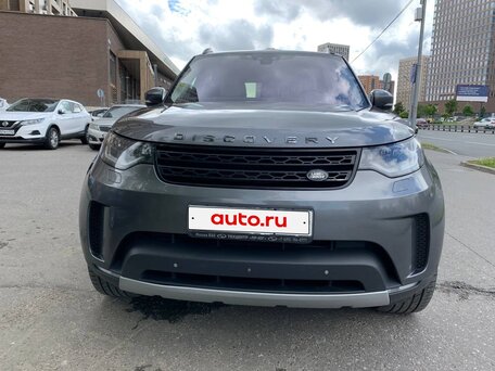 2017 Land Rover Discovery V, серый, 3050000 рублей, вид 1