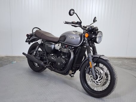 2017 Triumph Bonneville T120, серый, 899000 рублей, вид 2
