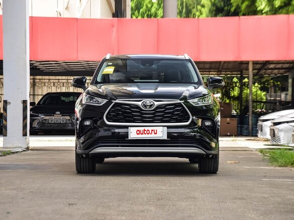 2026 Toyota Highlander IV (XU70), чёрный - вид 1