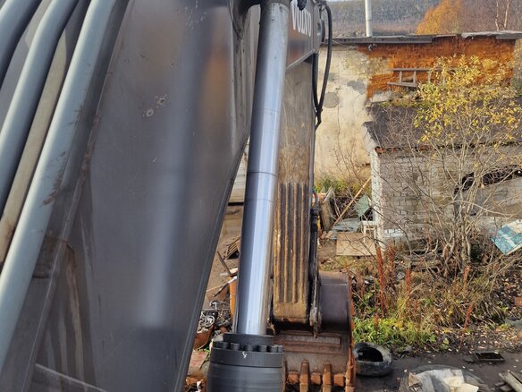 2019 Volvo EC, жёлтый, 6000000 рублей - вид 1