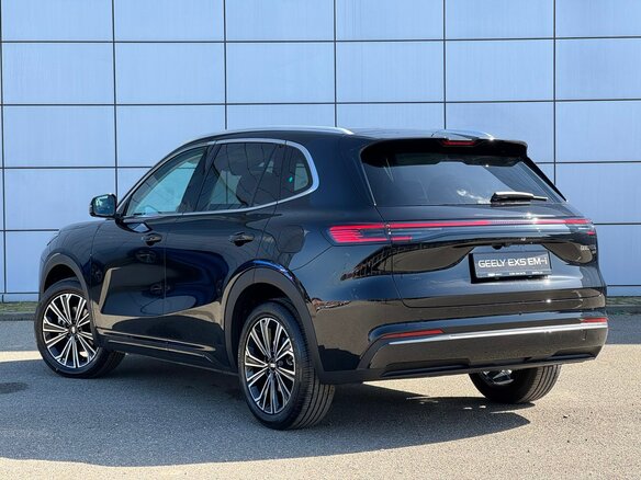 2026 Geely EX5 Гибрид EM-i, чёрный - вид 5