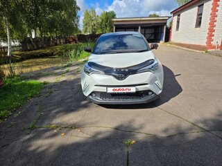 2019 Toyota C-HR I Рестайлинг, белый, 1960000 рублей, вид 1