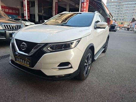 2022 Nissan Qashqai II Рестайлинг, белый, 1650000 рублей, вид 1