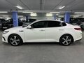 2019 Kia Optima IV Рестайлинг, белый, 1875000 рублей - вид 7