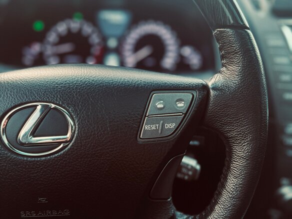 2008 Lexus LS 460 IV, чёрный, 1750000 рублей - вид 6