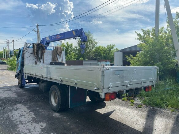 2001 Fuso (Mitsubishi) Fighter, синий, 4500000 рублей - вид 6