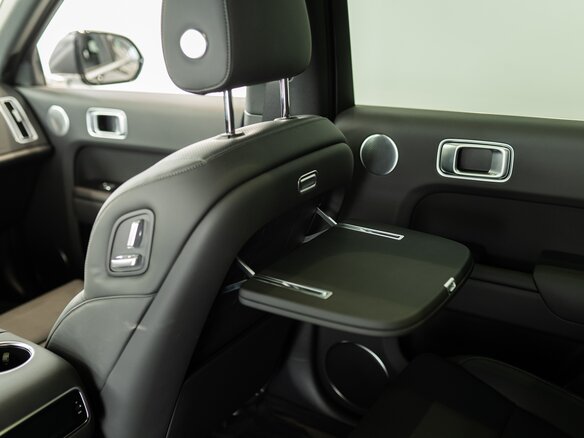2025 Li Auto (Lixiang) L9 52.3 kWh I Рестайлинг, серебристый, 8890000 рублей - вид 18