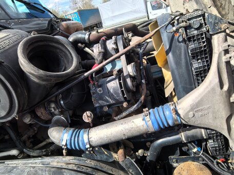 2002 Freightliner Century Class, красный, 1200000 рублей, вид 5