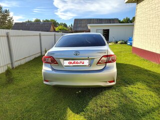 2010 Toyota Corolla X (E140, E150) Рестайлинг, серебристый, 1080000 рублей, вид 4
