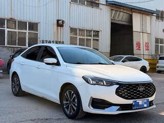 2021 Ford Focus IV Рестайлинг (China Market), белый, 1332000 рублей, вид 3
