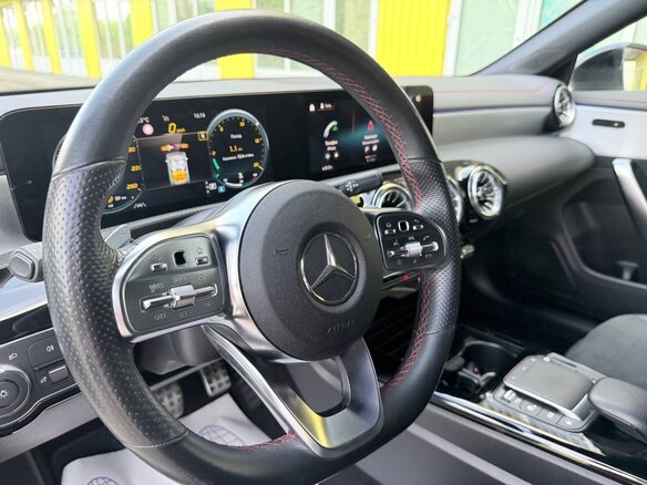 2021 Mercedes-Benz CLA 200 II (C118, X118), белый, 2070000 рублей - вид 9