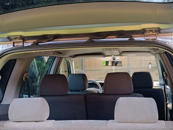 2004 Mazda MPV II (LW) Рестайлинг, серый, 360000 рублей - вид 9