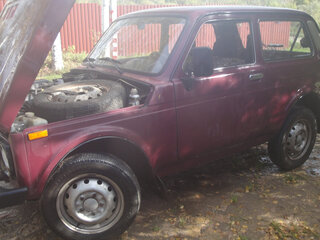 2004 Lada (ВАЗ) 2121 (4x4) I Рестайлинг, пурпурный, 195000 рублей, вид 3