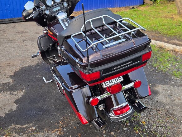 2010 Harley-Davidson Electra Glide, красный, 1070000 рублей - вид 9