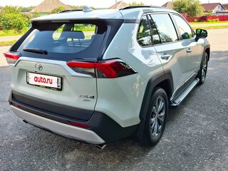 2023 Toyota RAV4 V (XA50), белый, 4350000 рублей, вид 4
