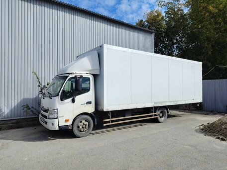 2013 Toyota Hino, белый, 1600000 рублей, вид 1