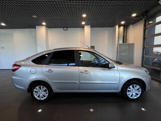 2021 Lada (ВАЗ) Granta I Рестайлинг, серебристый, 590000 рублей, вид 2