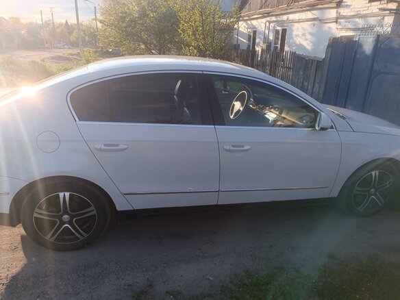 2008 Volkswagen Passat B6, белый, 550000 рублей - вид 1