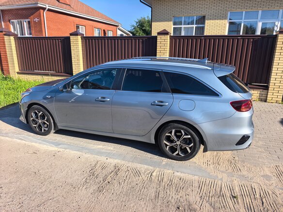2021 Kia Ceed III, серый, 2400000 рублей - вид 4