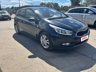 2013 Kia Ceed II, чёрный, 950000 рублей, вид 1